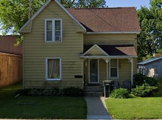 213 Center St, Waterloo, IA 50703