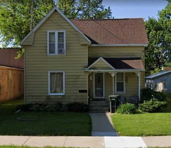 213 Center St, Waterloo, IA, 50703