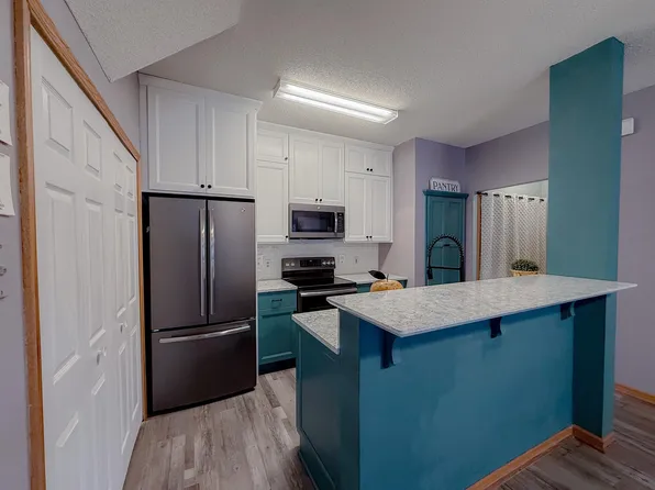 15567 Garnet Way #63, Saint Paul, MN 55124