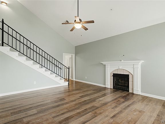 4th image of 11400 Saint James Ct