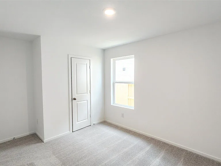 26819 Feather Reed Dr — Photo 29
