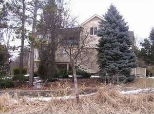 3314 Bloomfield Park Dr, West Bloomfield, MI 48323