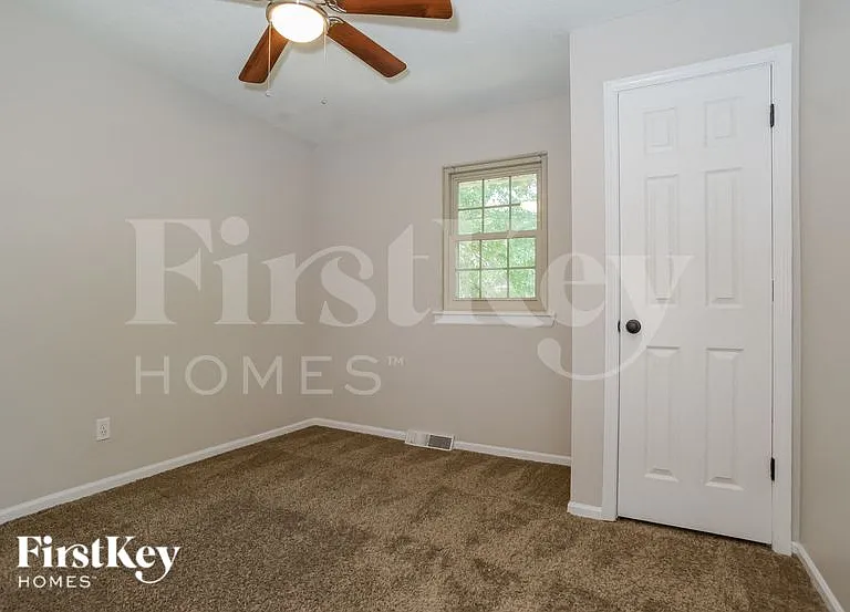 6733 NW Sioux Dr — Photo 12
