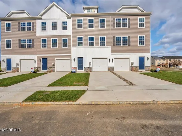 220 Sandy Ridge Rd, Sicklerville, NJ 08081