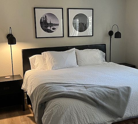 4th image of 76 Lake Village Dr #1