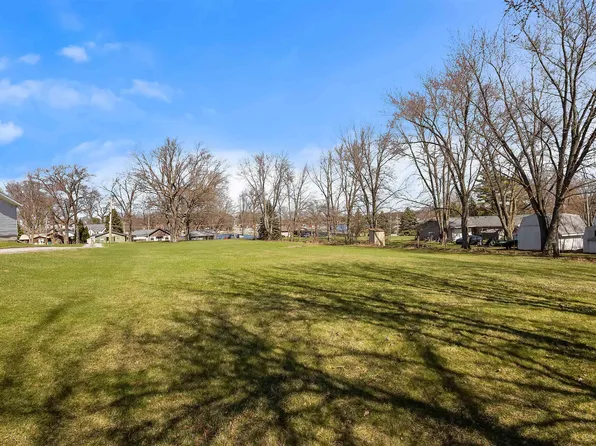 Parses Rd, Monticello, IN 47960