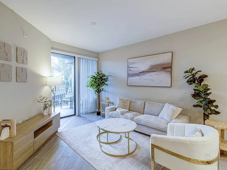 Mayla Pompano Residences — Photo 19