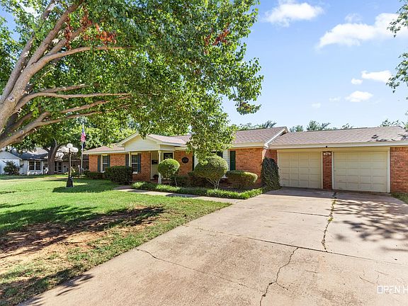 4th image of 4512 Meadowbrook Dr