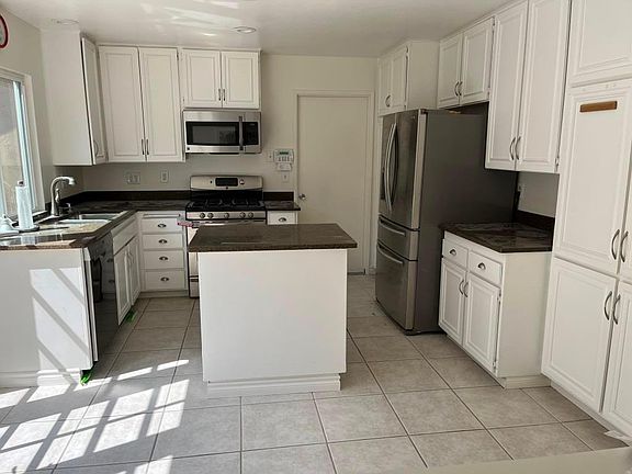 3rd image of 15236 Calle Juanito