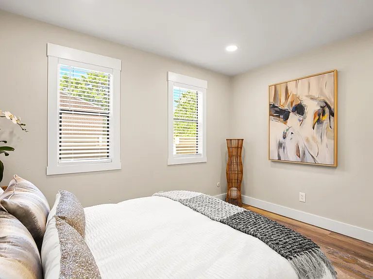 3527 Nottingham Ct #2 — Photo 12