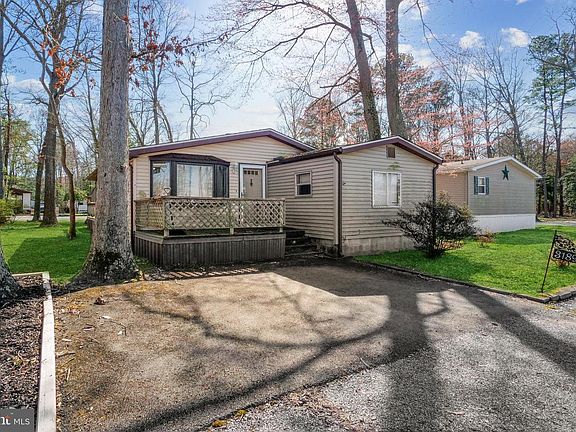 2nd image of 31895 Timber Acres Cir #18418