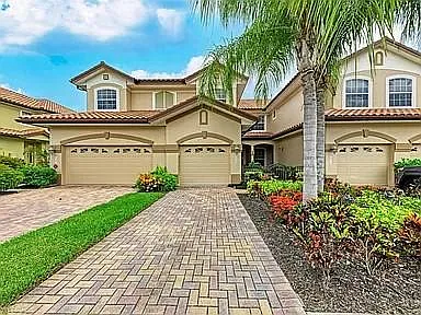 8429 Miramar Way #8429 — Photo 1