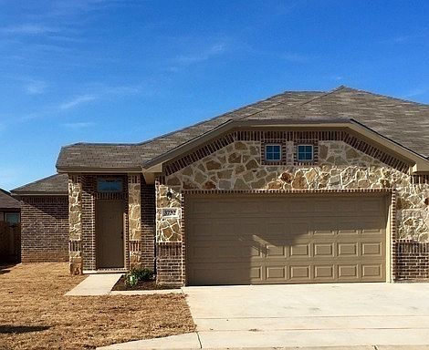2nd image of 3732 Vista Cove Dr