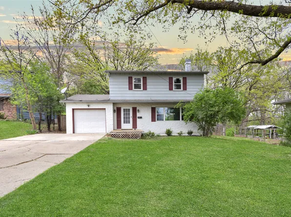 2517 Madison Ave, Des Moines, IA 50310