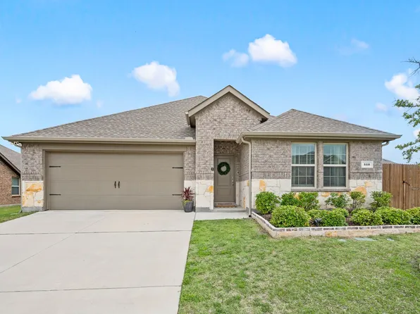 510 Royal Pine Dr, Fate, TX 75087