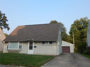 1843 Hanover St, Cuyahoga Falls, OH 44221