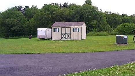 3rd image of 321 School House Ln