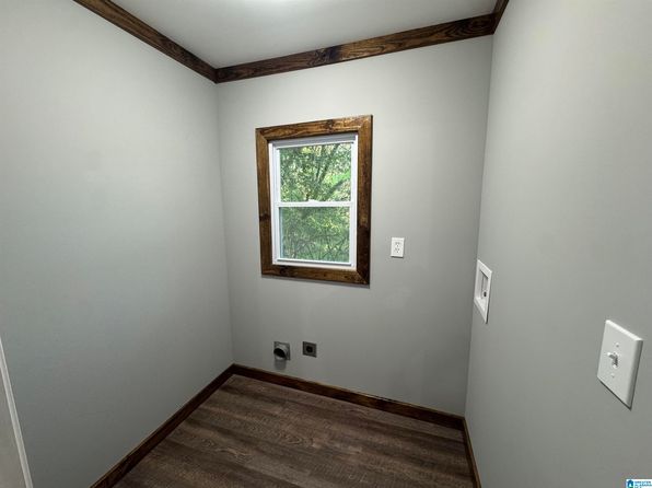 231 College St, Roanoke, AL 36274
