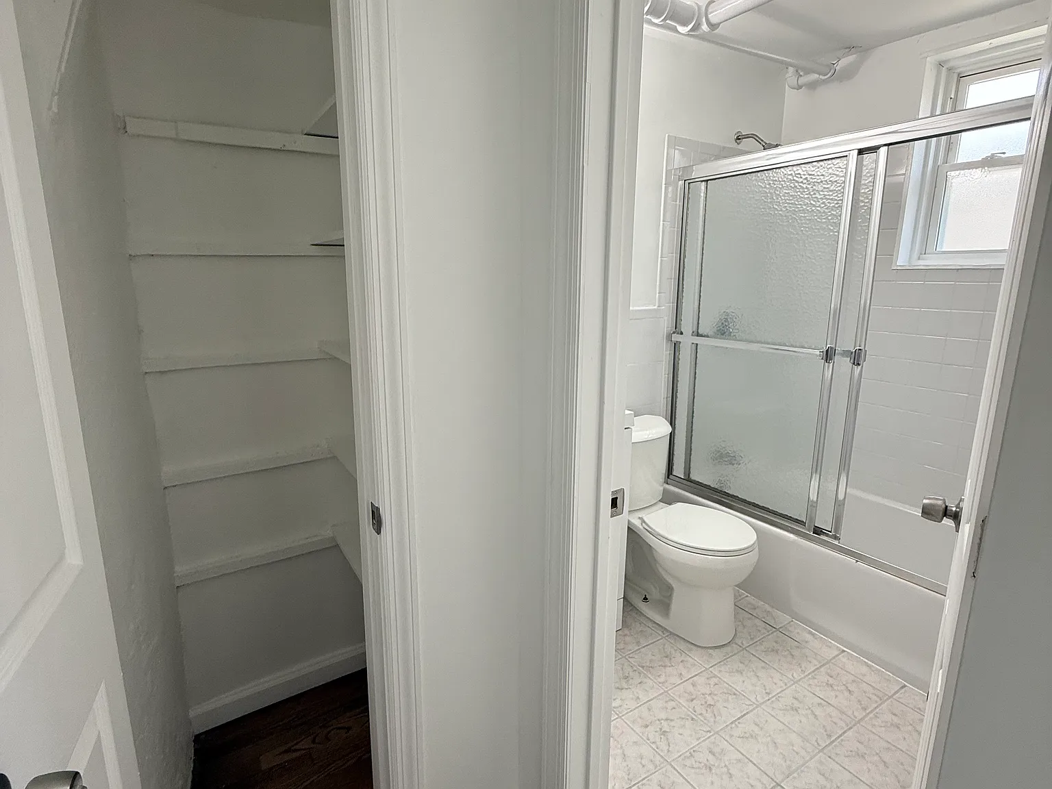2 bed, 500 sqft, $2,700 — Photo 3