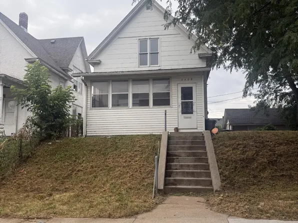 2409 B St, Omaha, NE 68105