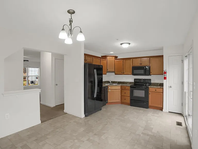188 Kestrel Ln #188 — Photo 10