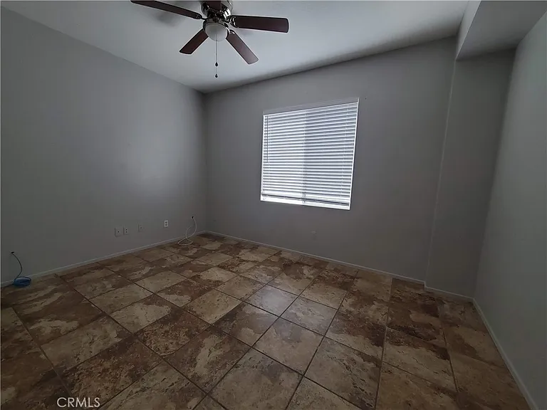 43435 Tylman St — Photo 17