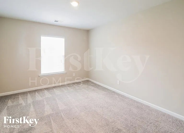 144 Daniels Creek Cir — Photo 11