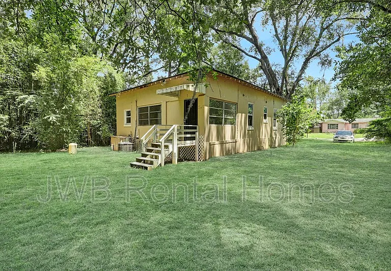 8264 Moncrief Dinsmore Rd — Photo 15