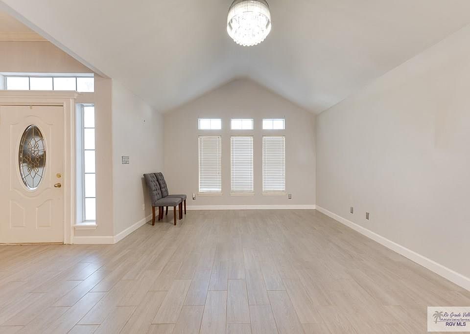 2709 S Calle Duquesa, Harlingen, TX 78552 | Zillow