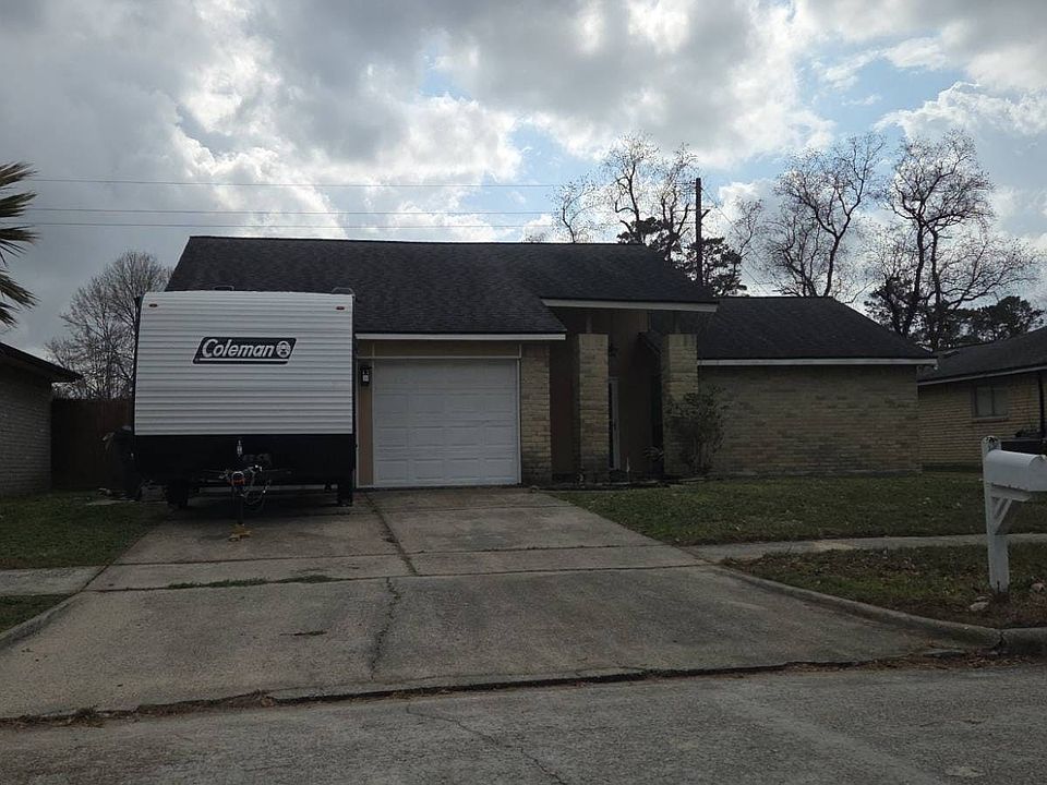 1st image of 23123 Good Dale Ln