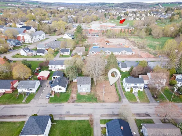 LOT Queen St, Sussex, NB E4E 2A4