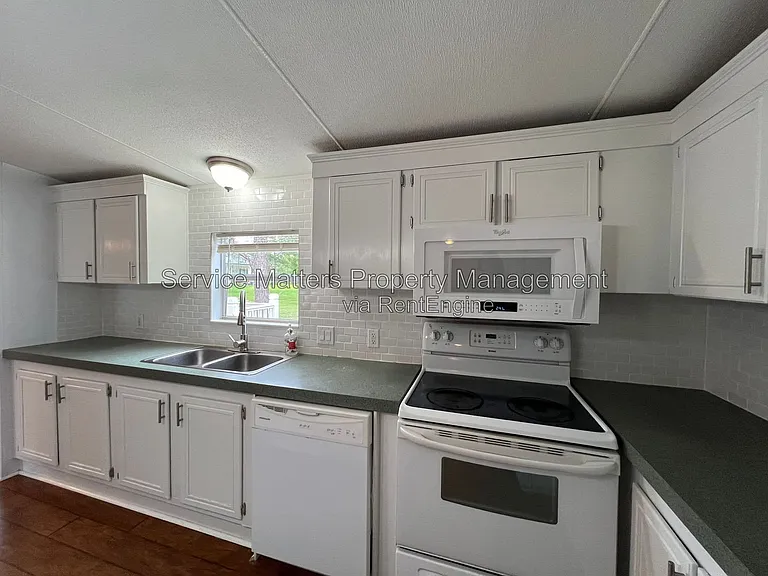 8006 Malone Rd — Photo 10