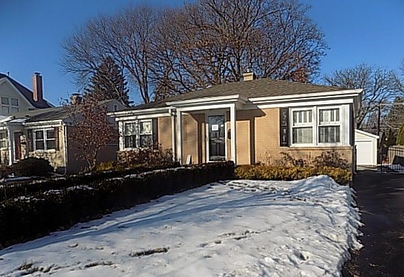 1st image of 722 E Euclid Ave