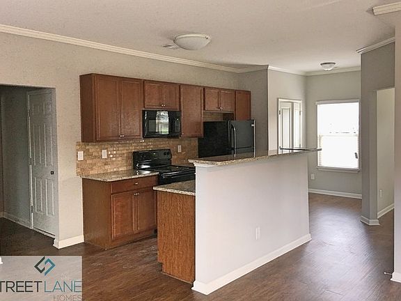 4th image of 4263 Grove Lake St