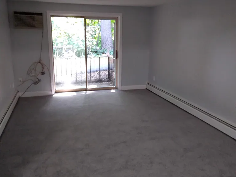 13 Silvestri Cir #2 — Photo 7