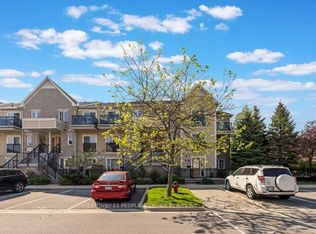 4975 Southampton Dr #353, Mississauga, ON L5M 8E5