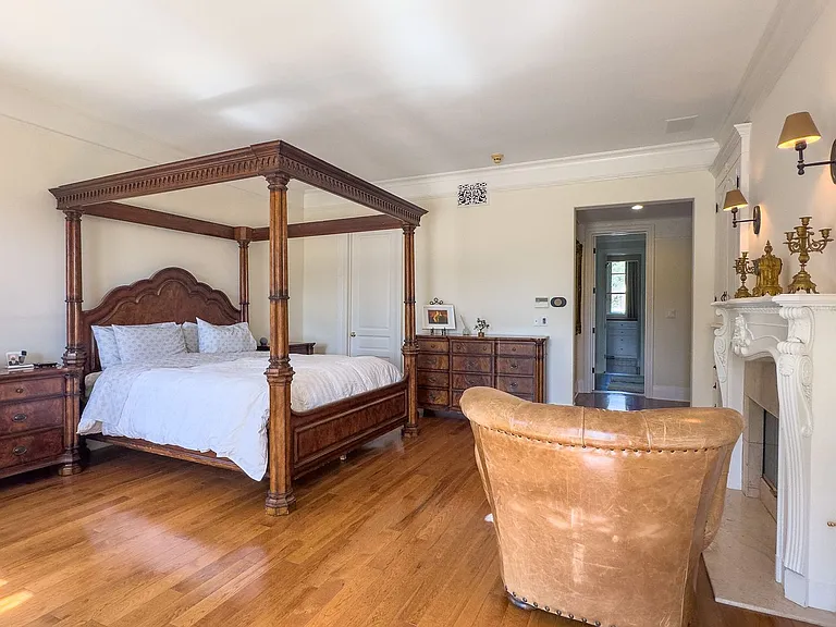 22040 Mount Eden Rd — Photo 18
