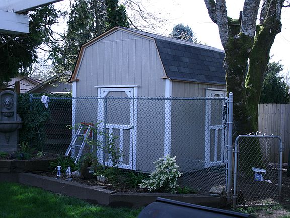 10X15 storage w/elec service