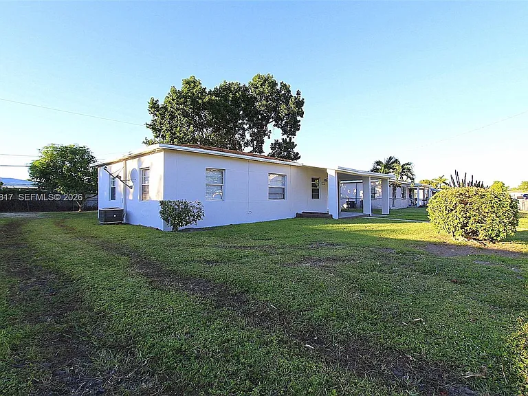 14340 Graves Dr — Photo 15