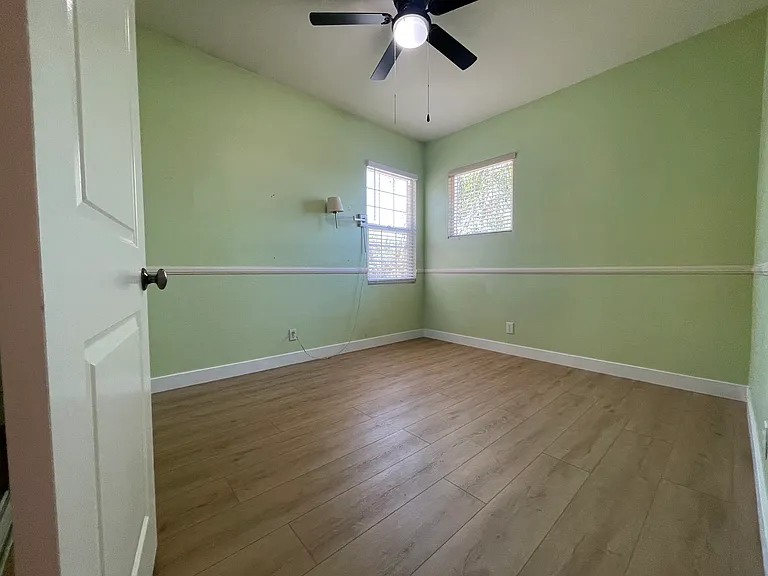 7832 Danner Ct — Photo 29