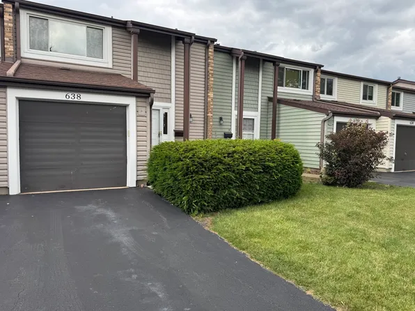 638 Lakeside Circle Dr, Wheeling, IL 60090