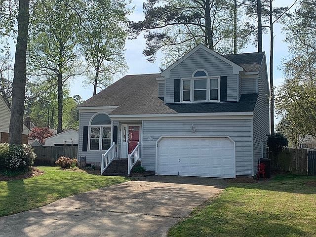 1st image of 824 Grantham Ln