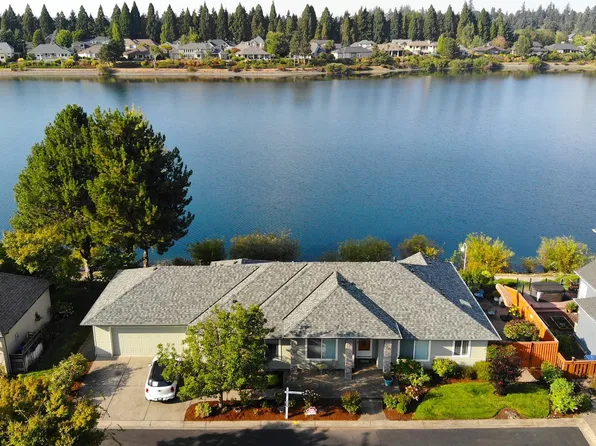 613 Lakefair Pl N, Keizer, OR 97303