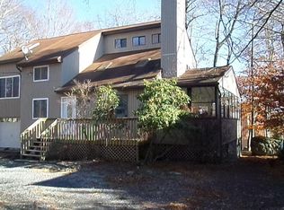 6217 Park Pl, Tobyhanna, PA 18466