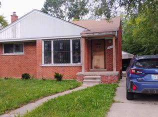 16120B Mary St, Grosse Pointe, MI 48236