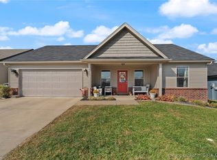 9035 Woodford Dr, Charlestown, IN 47111