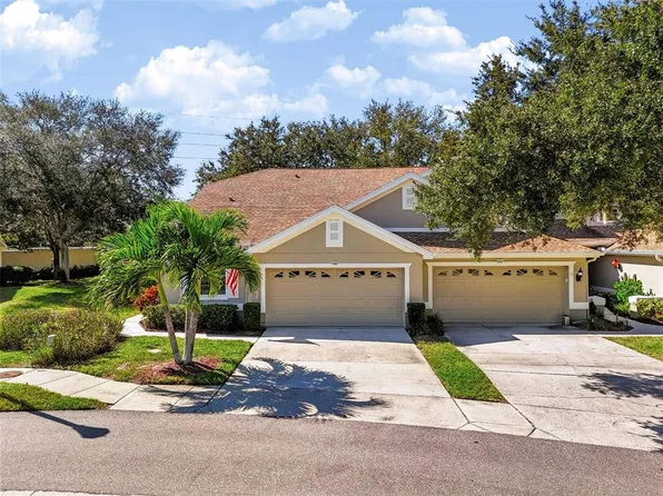 666 SPRING LAKE CIRCLE, TARPON SPRINGS, FL 34688