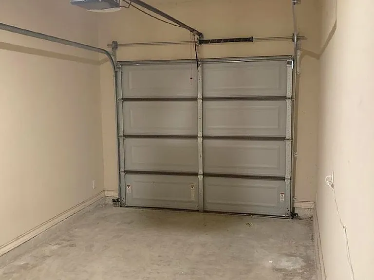 7030 Lakeview Dr — Photo 14