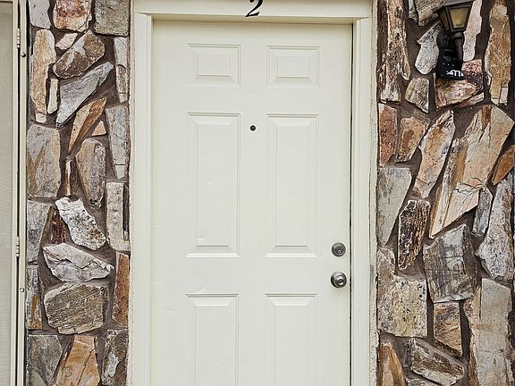 3rd image of 6257 E Glencove Cir APT 2