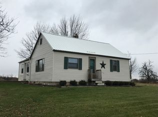 1513 Angling Rd, Grandville, MI 49418